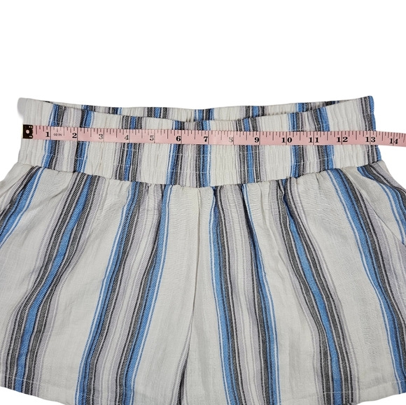 Vacate The Label Viscose Blend Linen Style Short, White/Blue Striped, Small - Picture 10 of 12